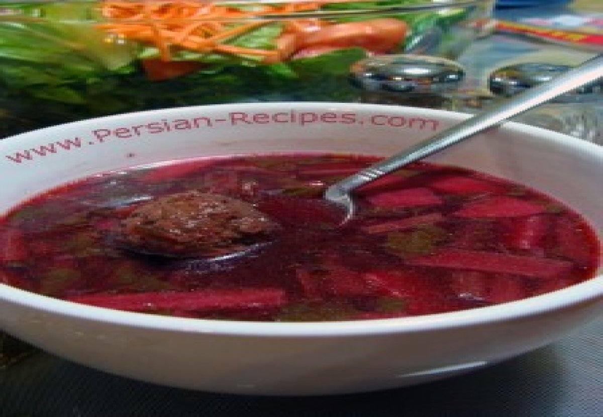 Soup-E Laboo (Beet Soup)